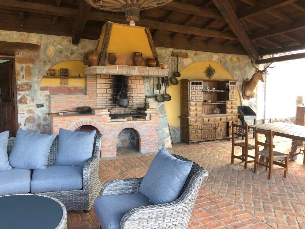 Casa rural en una finca de 300 ha reg 49426 Manganeses de la Polvorosa Exterior foto